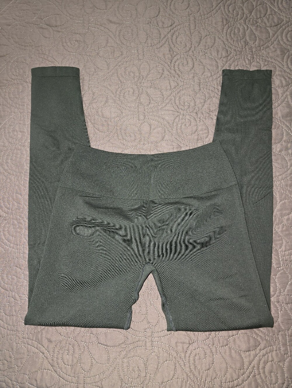 AUROLA Leggings